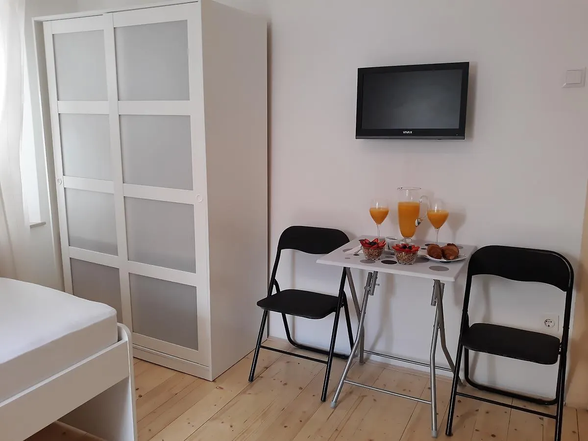 Apartment Mogul Split 0*,  Kroatien